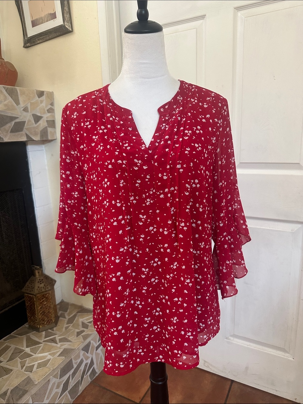 Red Floral Split-Neck Ruffle Sleeve Blouse by